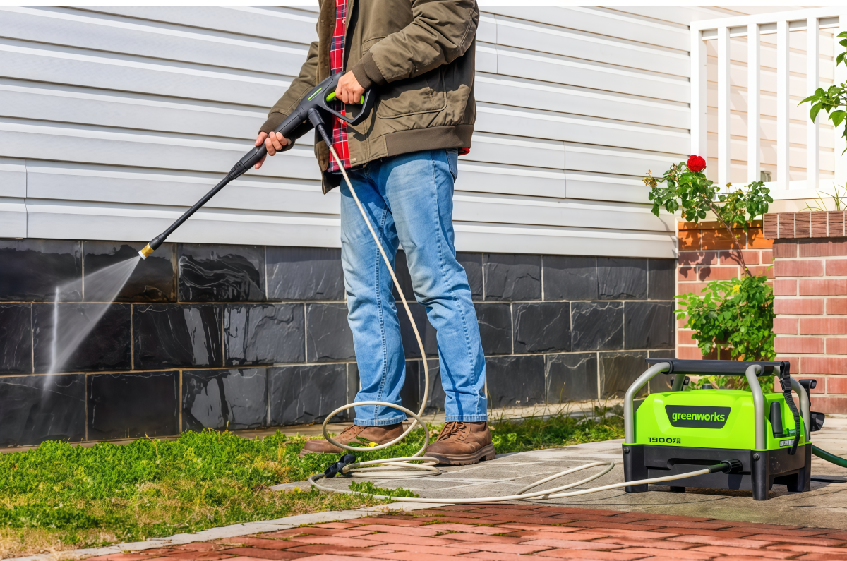 Мойка высокого давления Greenworks PW3130 220V PW3130A1 (130 бар) электрическая — детальное фото